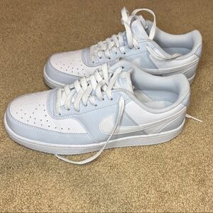 Nike Women's White and Light Blue Sneakers